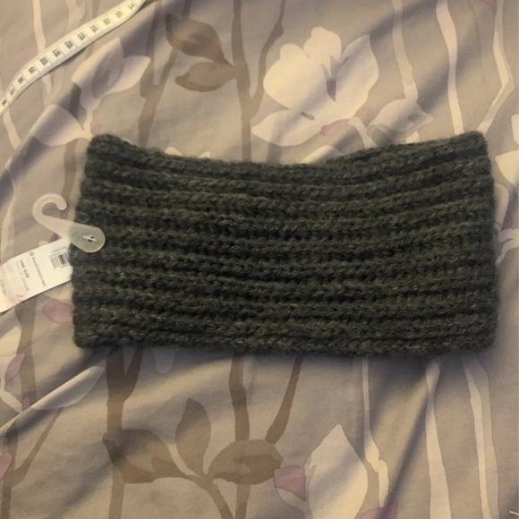 NWT Old Navy Winter Headband - Picture 4 of 4
